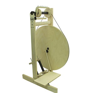 Louët S17 Spinning Wheel (Single Treadle)